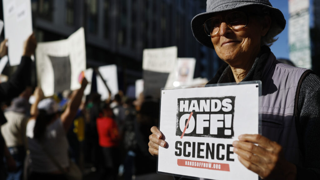 Americans trust science more than peers around the world, survey shows
