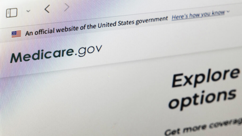 Humana stands out in initial read on 2027 Medicare Advantage star ratings