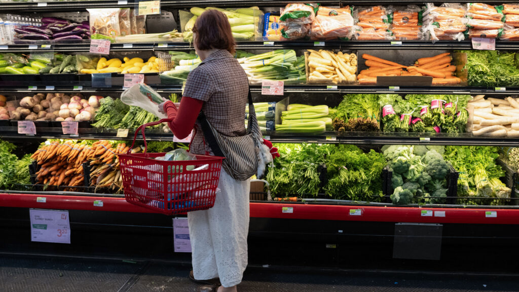 Opinion: I led the FDA's food safety and nutrition center. Here's what people are missing about the cyclospora outbreak