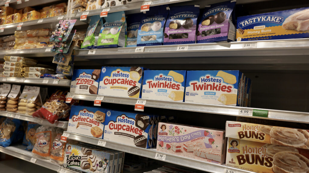 Top ultra-processed food researchers call for sweeping policy change: 'The system is rigged'